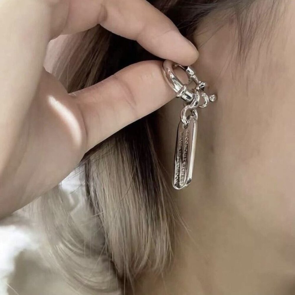 Vivienne Westwood Silver Dog Tag Earrings - Picture 2 of 7